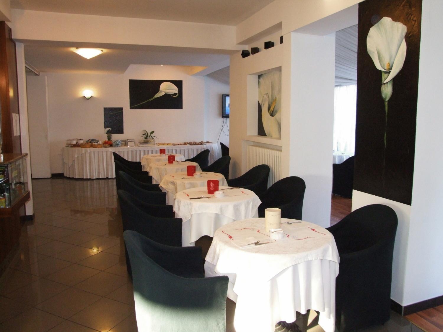 Hotel Mediterraneo Pesaro Dış mekan fotoğraf